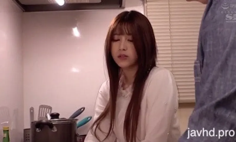 [ssis-010] lỡ yêu cô bạn thân của bạn gái riri nanatsumori